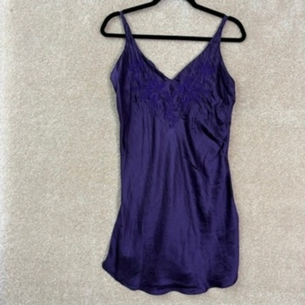 VICTORIA'S SECRET Slip Dress Women's Medium Purple 100% Silk Vintage Gold Label